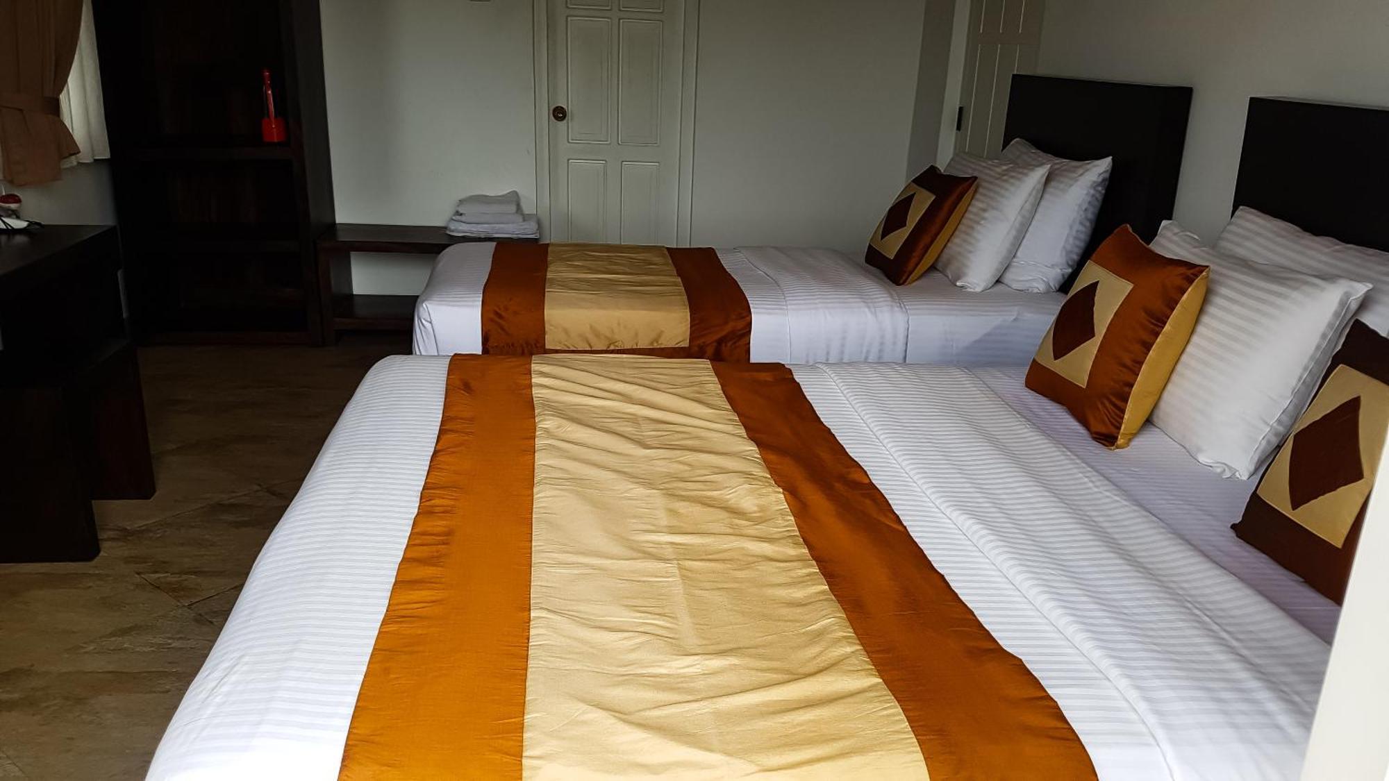 Samindra Villa Канди Екстериор снимка