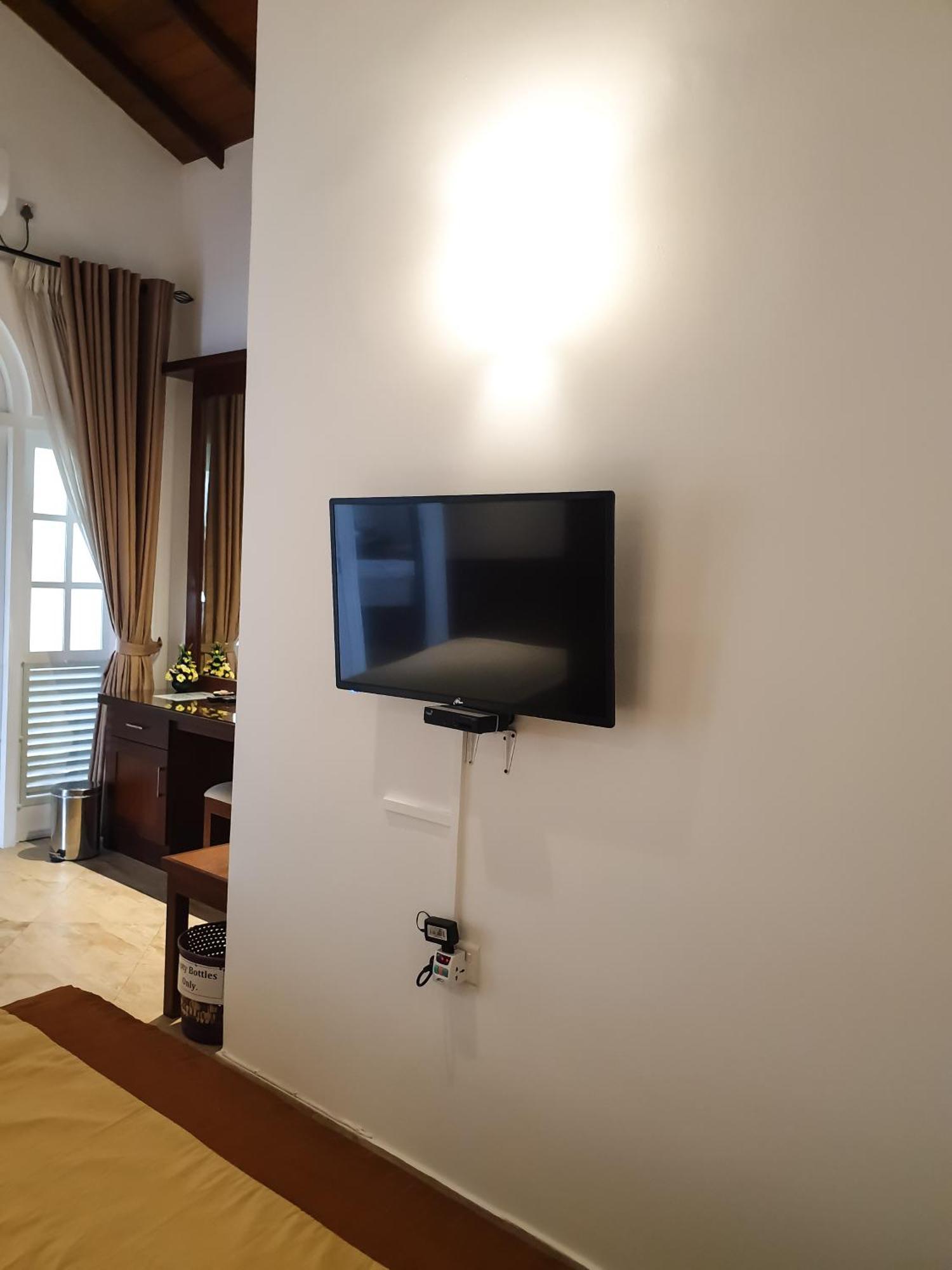 Samindra Villa Канди Екстериор снимка