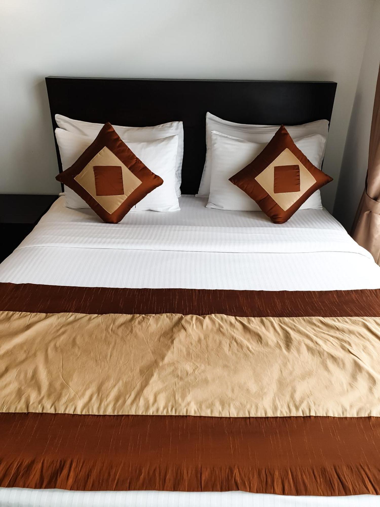 Samindra Villa Канди Екстериор снимка
