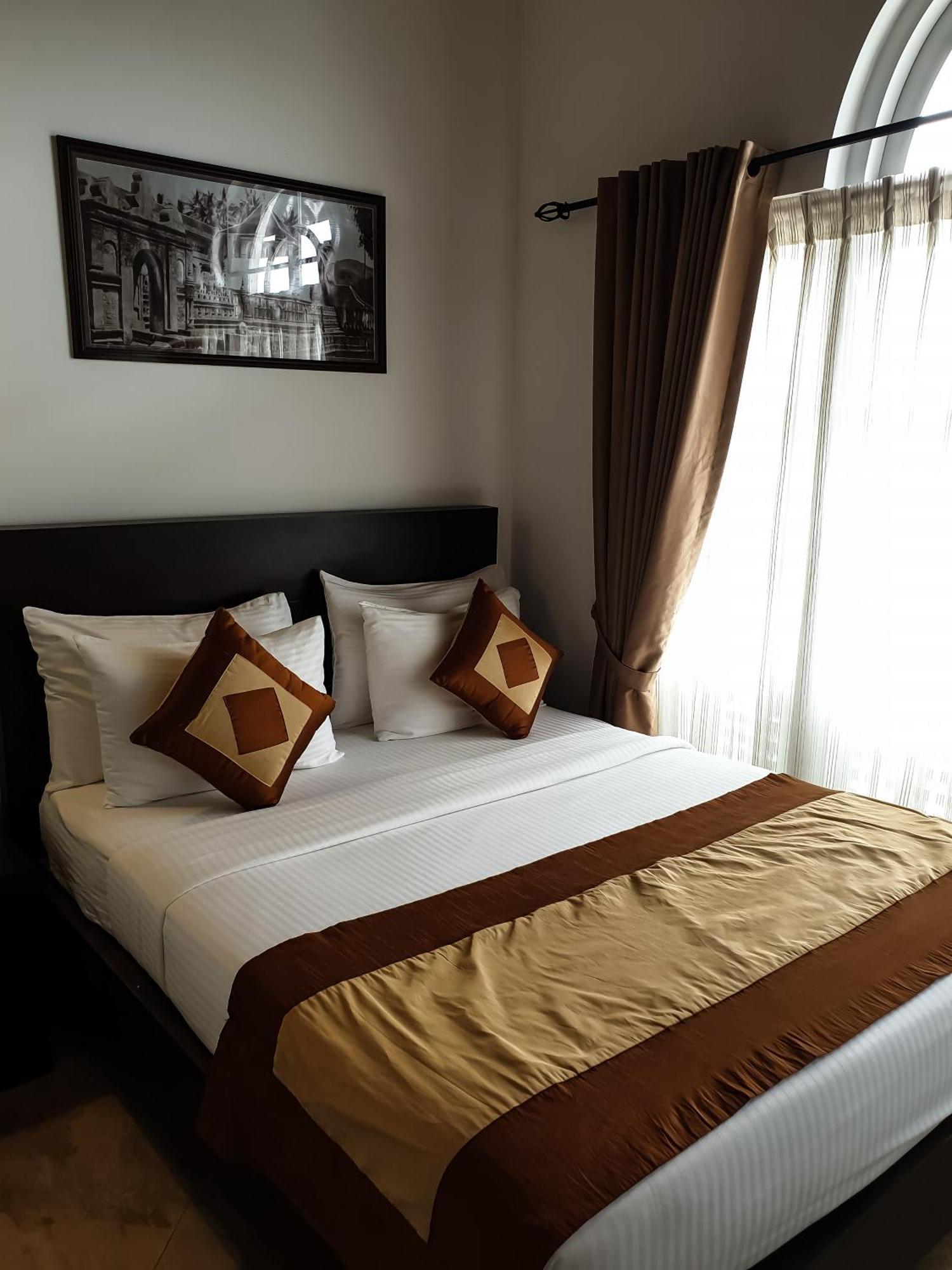 Samindra Villa Канди Екстериор снимка