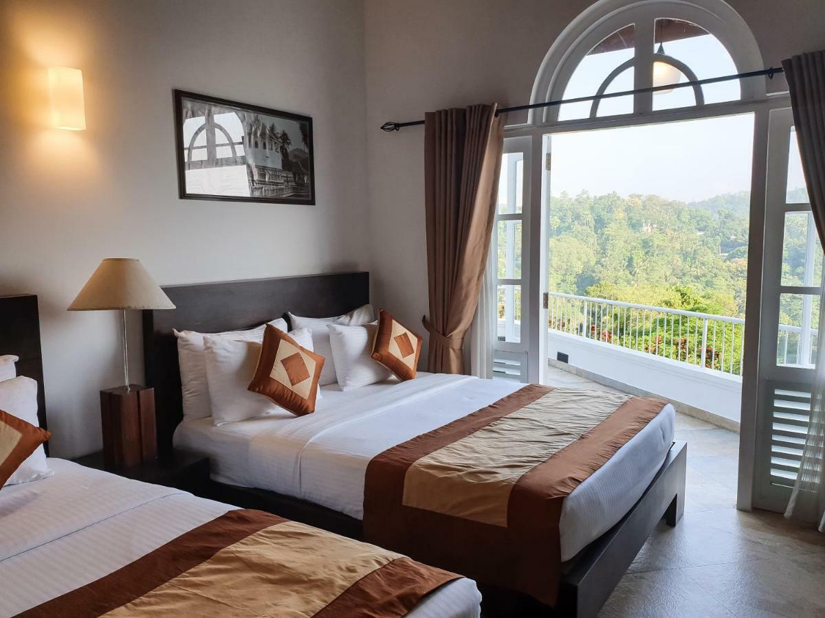 Samindra Villa Канди Екстериор снимка